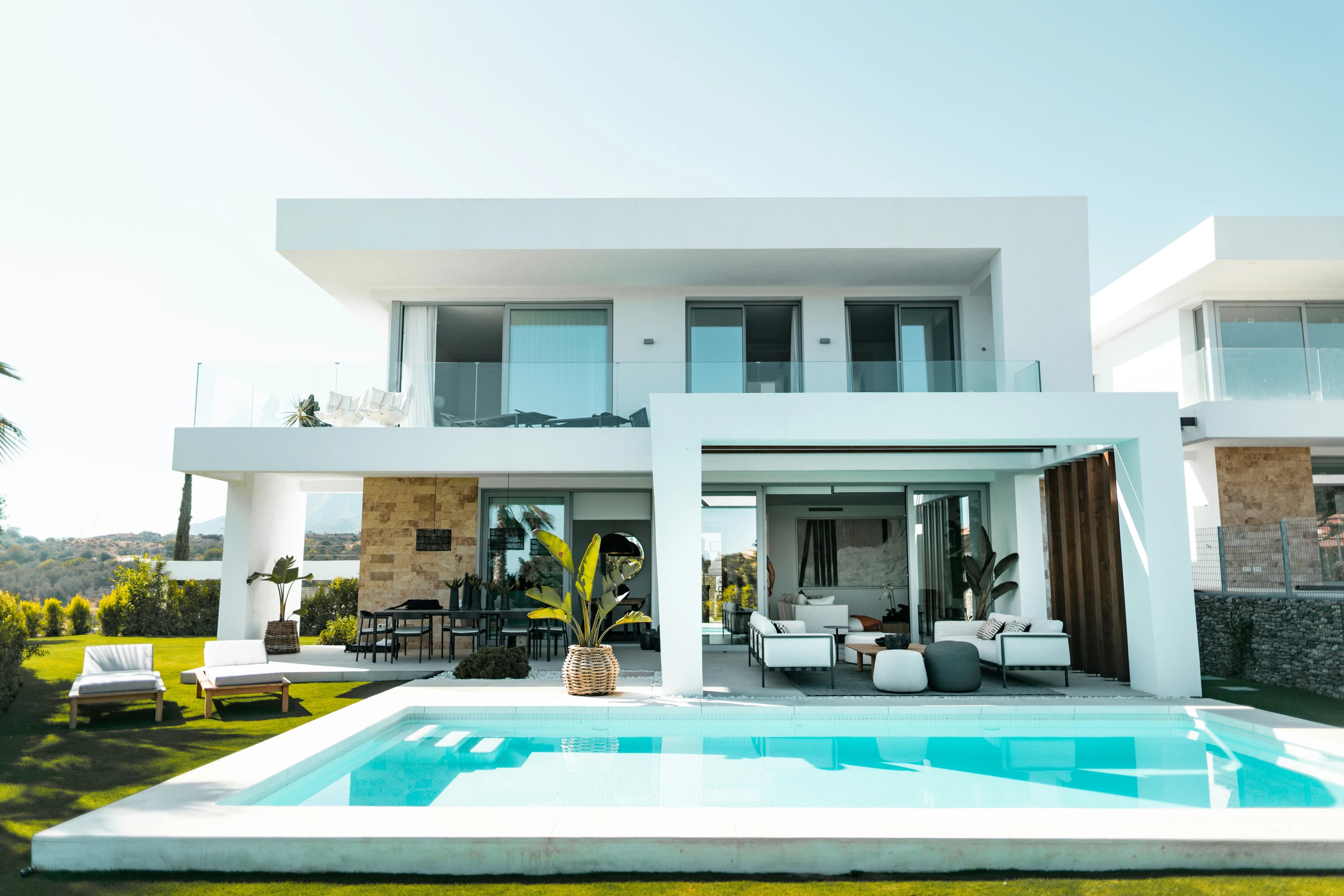 featured houses